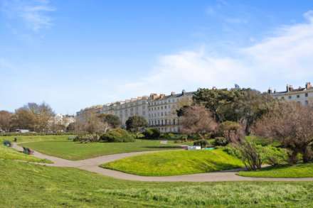 Adelaide Crescent, Hove, Image 20
