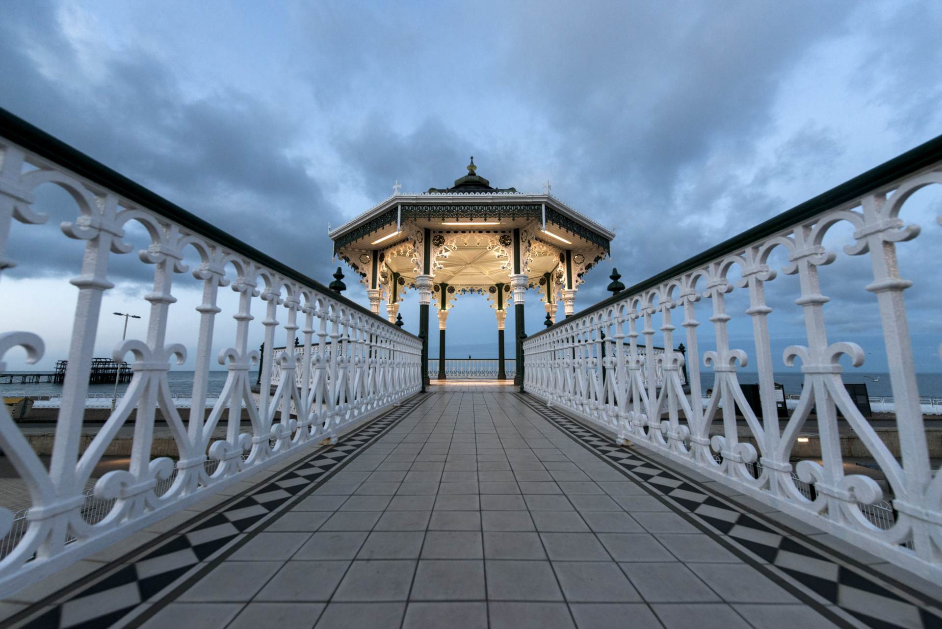 Pembroke Crescent, Hove, Image 21