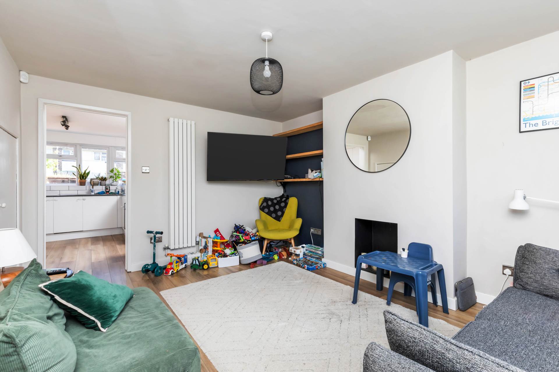Daniel Close, Lancing, Image 3