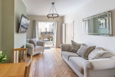 Alice Close, Hove, Image 18