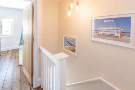 Alice Close, Hove, Image 25