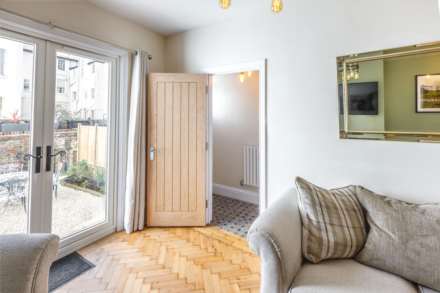 Alice Close, Hove, Image 34