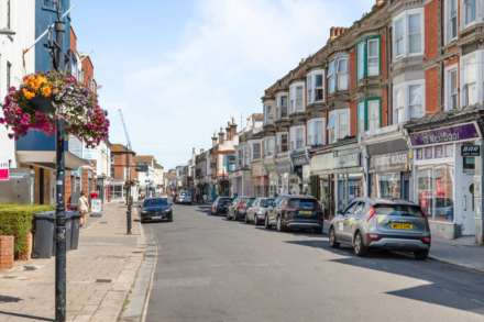 Byron Road, Worthing, Image 10