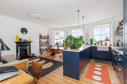 Property For Rent F4 94 Lansdowne Place, Hove