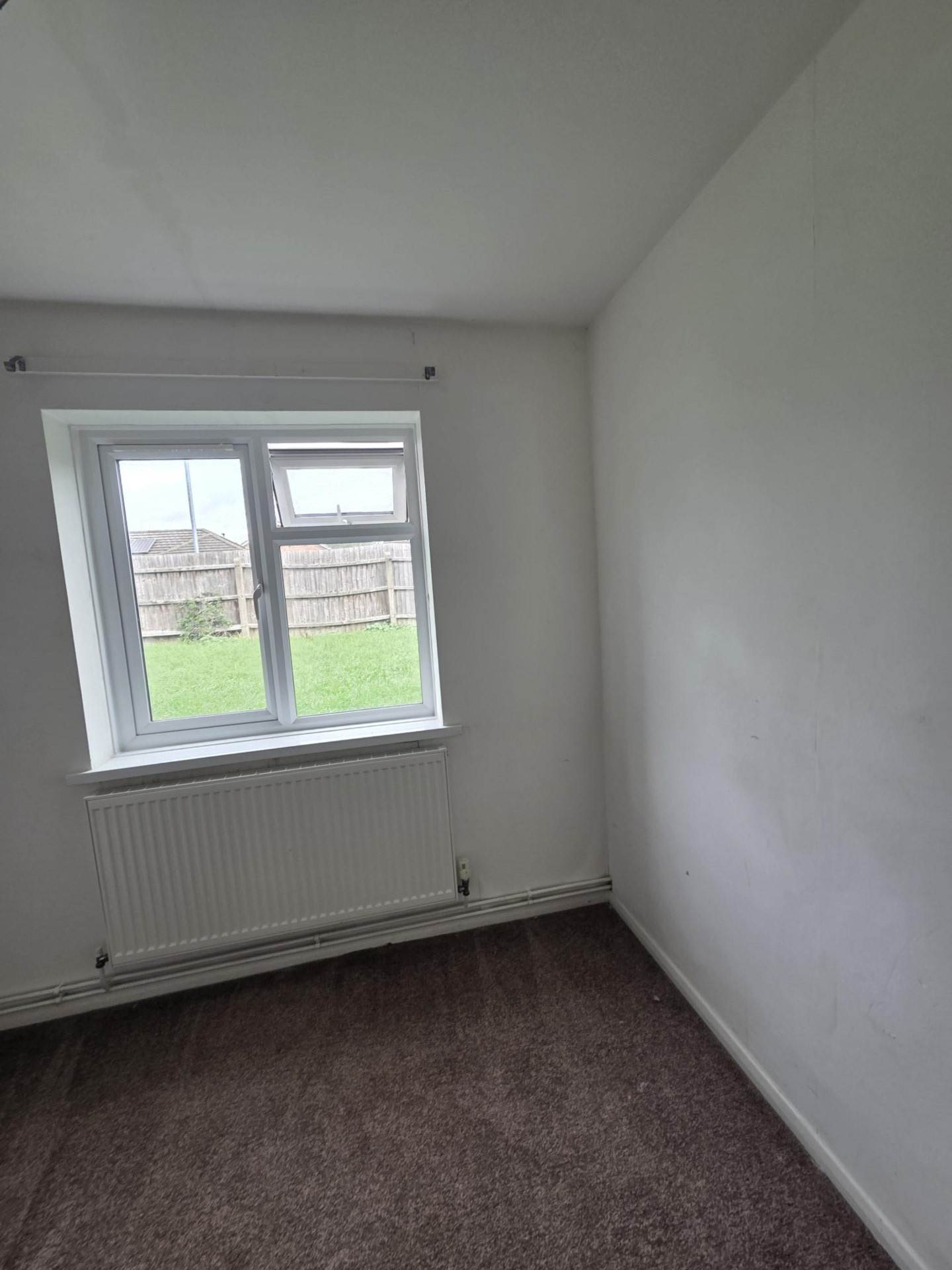 Swinburne Road, Queensway, Image 3