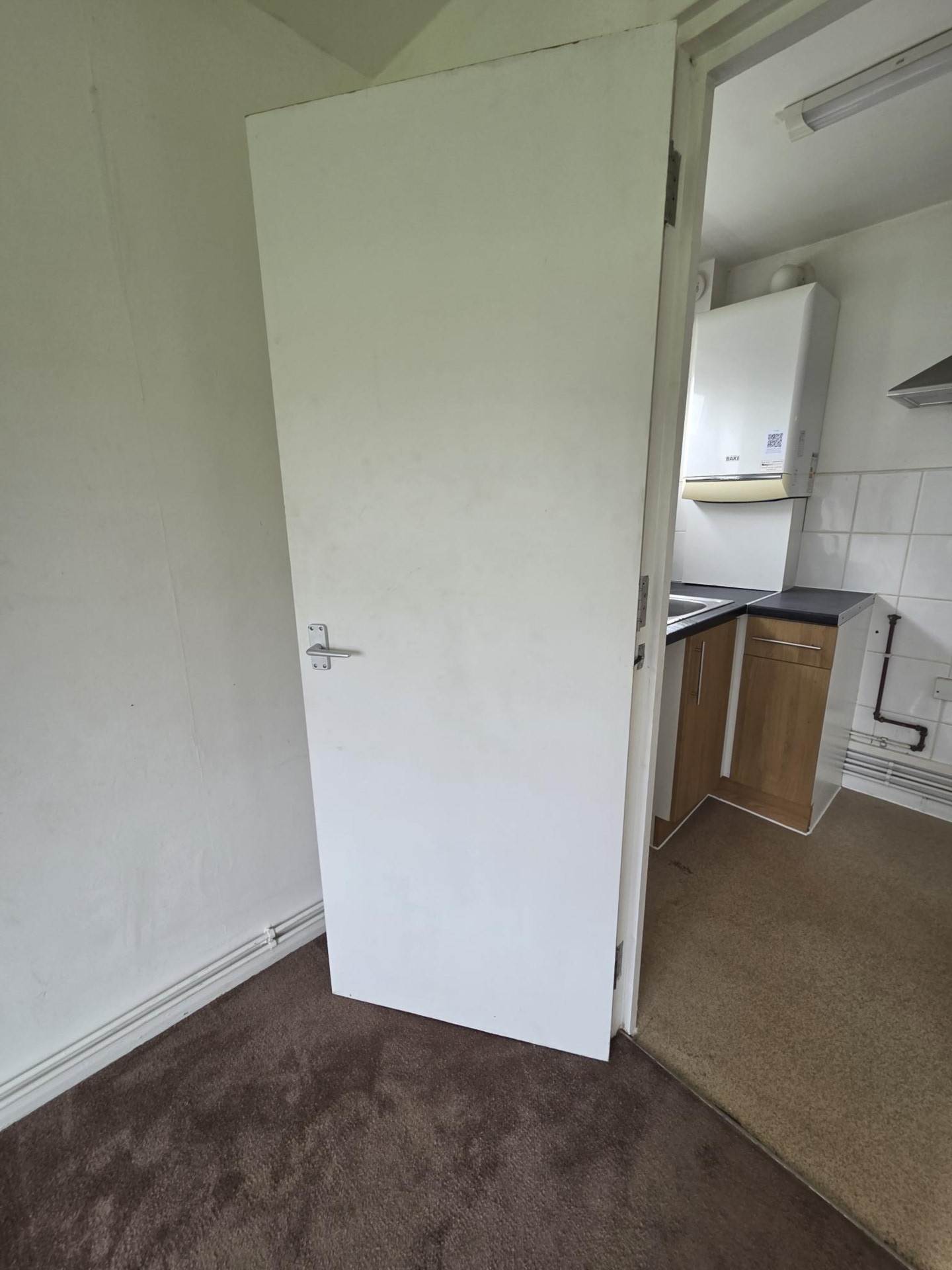 Swinburne Road, Queensway, Image 9