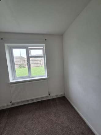 Swinburne Road, Queensway, Image 3