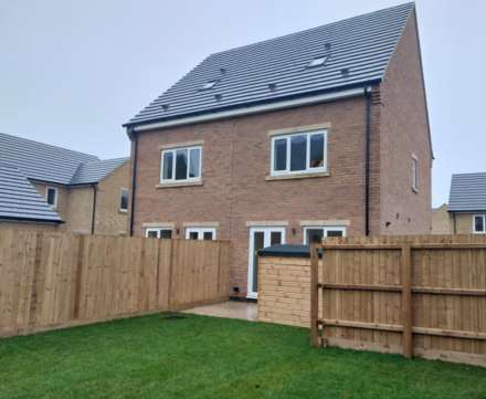 Poppies Road, Kettering, Image 2