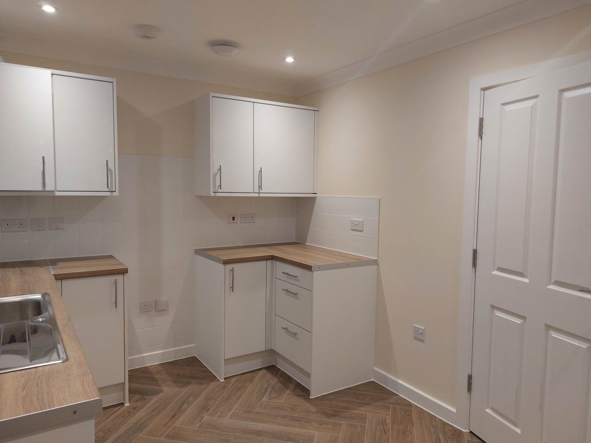 Poppies Road, Kettering, Image 5
