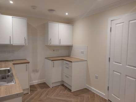 Poppies Road, Kettering, Image 5