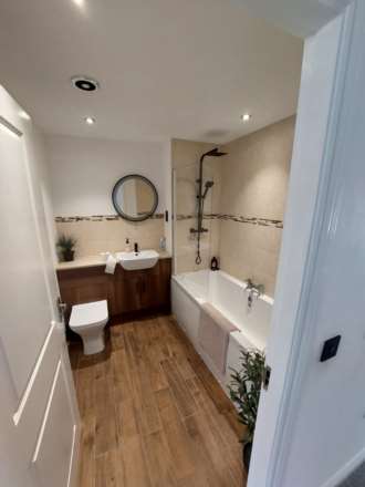 Mars Drive, Wellingborough, Image 14