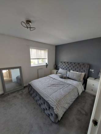 Mars Drive, Wellingborough, Image 8