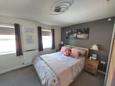 Elderton Way, Earls Barton, Image 10