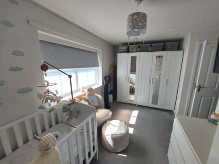 Elderton Way, Earls Barton, Image 9