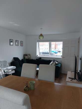 Edith Close, Finedon, Image 3