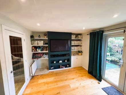 Thorpe Road, Northampton, Image 5