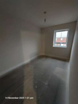 Tybalt Close, Wellingborough, Image 8