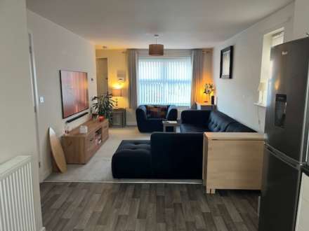 Golding Crescent, Earls Barton, Image 5