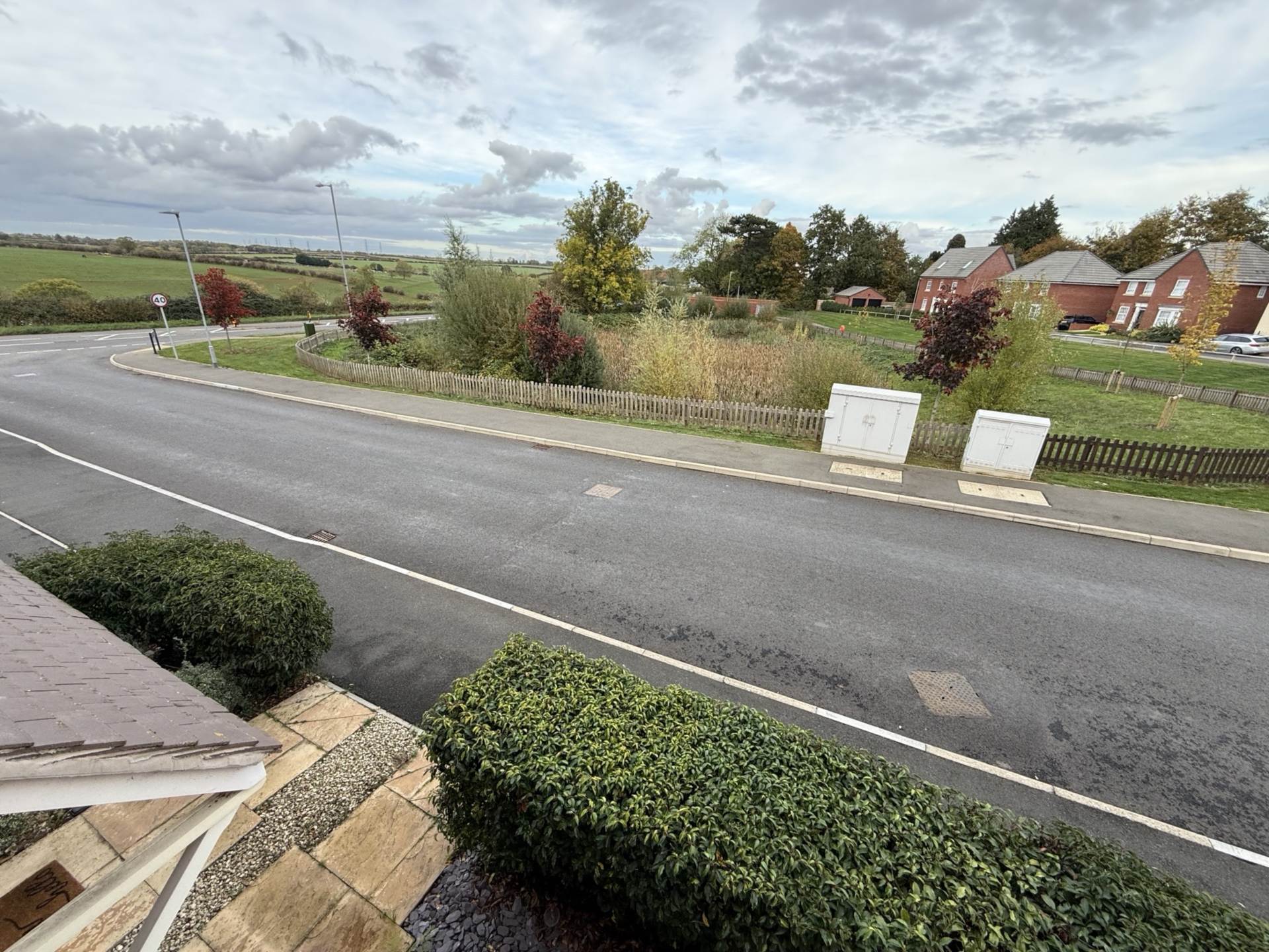 Packwood Crescent, Earls Barton, Image 12