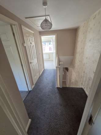 Kingfisher Close, Wellingborough, Image 18