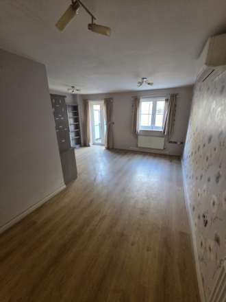 Kingfisher Close, Wellingborough, Image 6