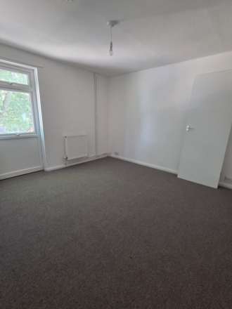 Fulmar Lane, Wellingborough, Image 7
