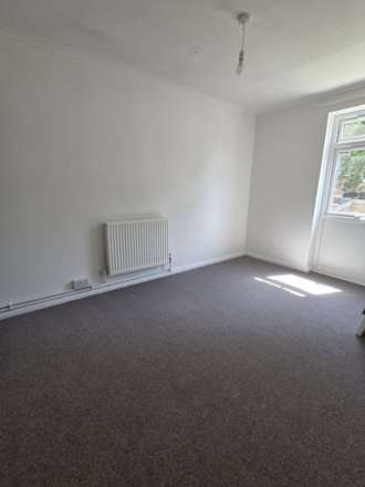 Fulmar Lane, Wellingborough, Image 8