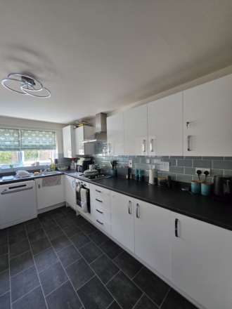 Grimsthorpe Avenue, Barton Seagrave, Image 6