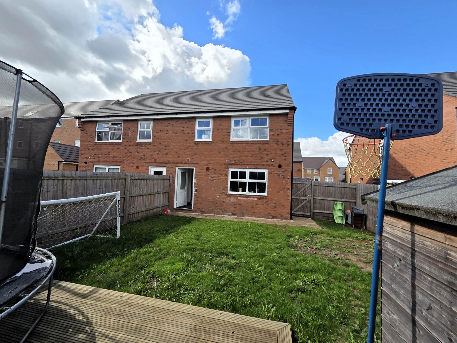 Golding Crescent, Earls Barton, Image 11