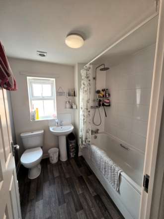 Golding Crescent, Earls Barton, Image 18