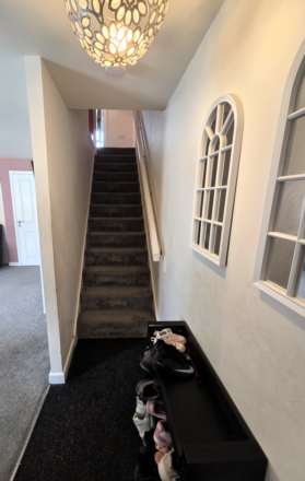 Golding Crescent, Earls Barton, Image 2