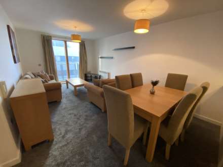 Property For Rent Hornbeam Way, Manchester