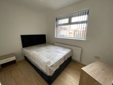Brownslow Walk, Manchester, Image 10