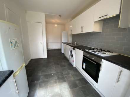 Brownslow Walk, Manchester, Image 3