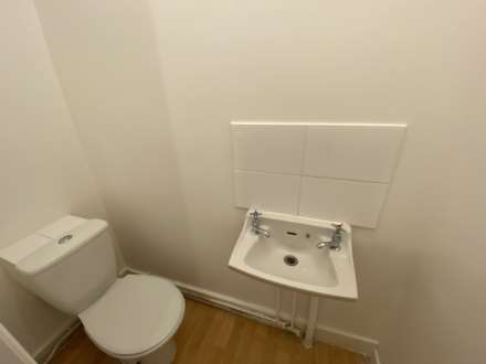 Brownslow Walk, Manchester, Image 5