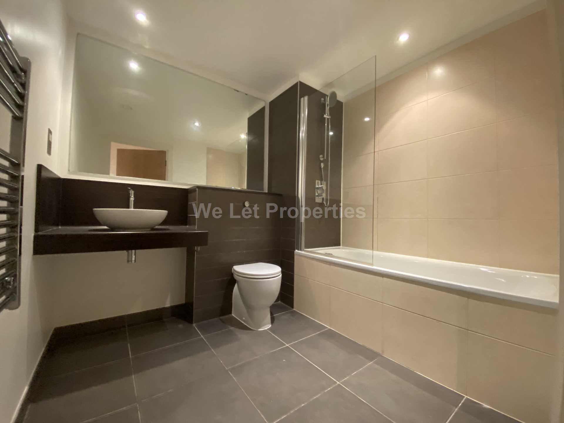 Vallea Court, Manchester, Image 6