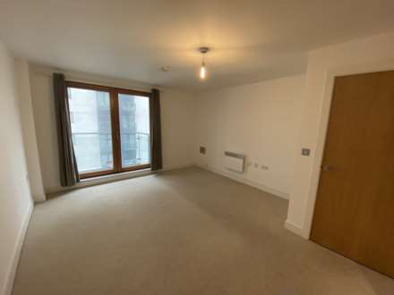 Vallea Court, Manchester, Image 2