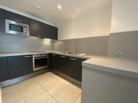 Vallea Court, Manchester, Image 3