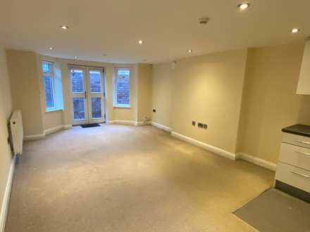 Property For Rent Manchester Road, Chorlton Cum Hardy, Manchester
