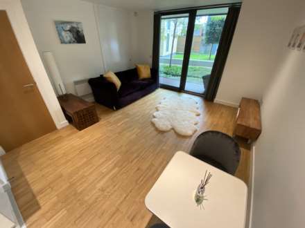 1 Bedroom Apartment, Saint George`s Island, Castlefield