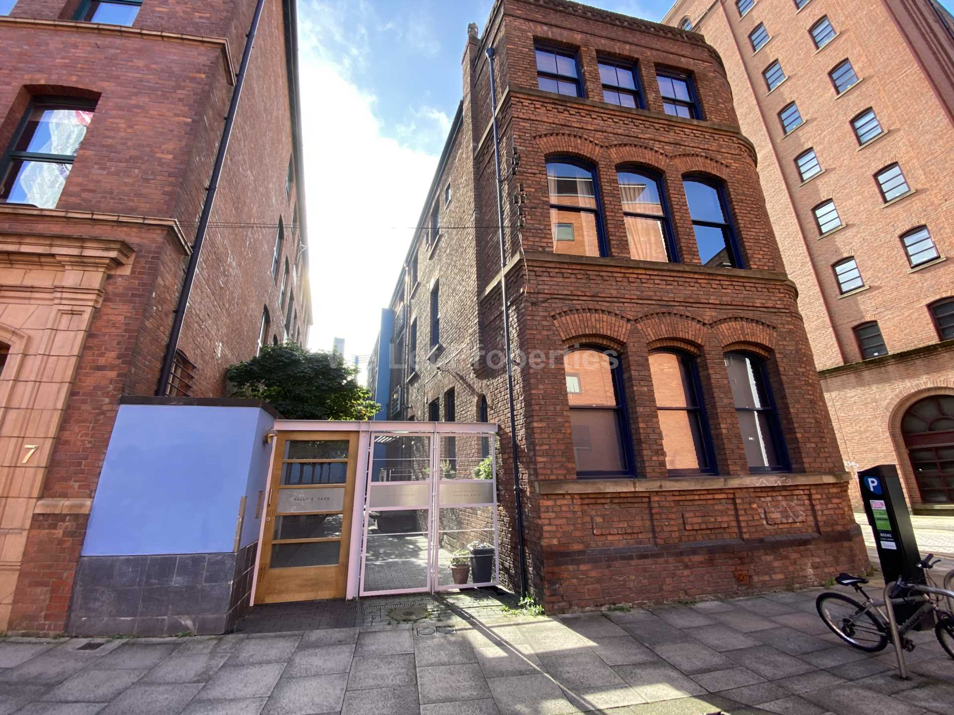 Sallys Yard, Hulme Street, Image 10
