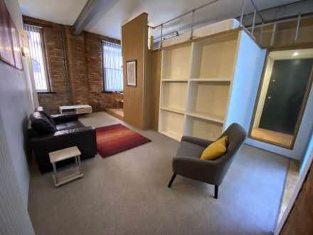 Sallys Yard, Hulme Street, Image 2