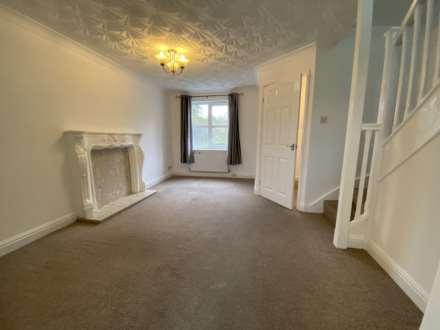 Property For Rent Maurice Drive, Salford