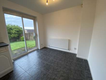 Maurice Drive, Salford, Image 4