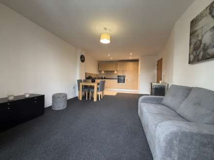 Masson Place, Green Quarter, Image 3