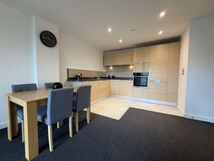 Masson Place, Green Quarter, Image 4