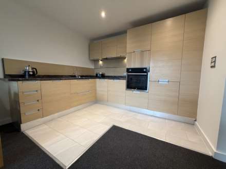 Masson Place, Green Quarter, Image 5