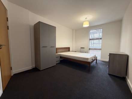 Masson Place, Green Quarter, Image 6