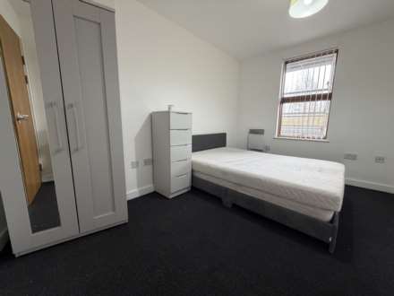 Masson Place, Green Quarter, Image 8