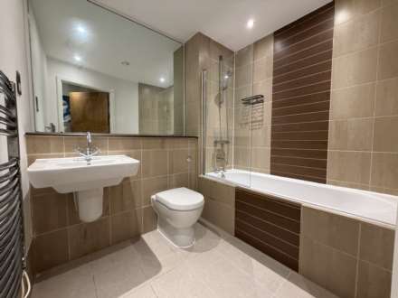 Masson Place, Green Quarter, Image 9